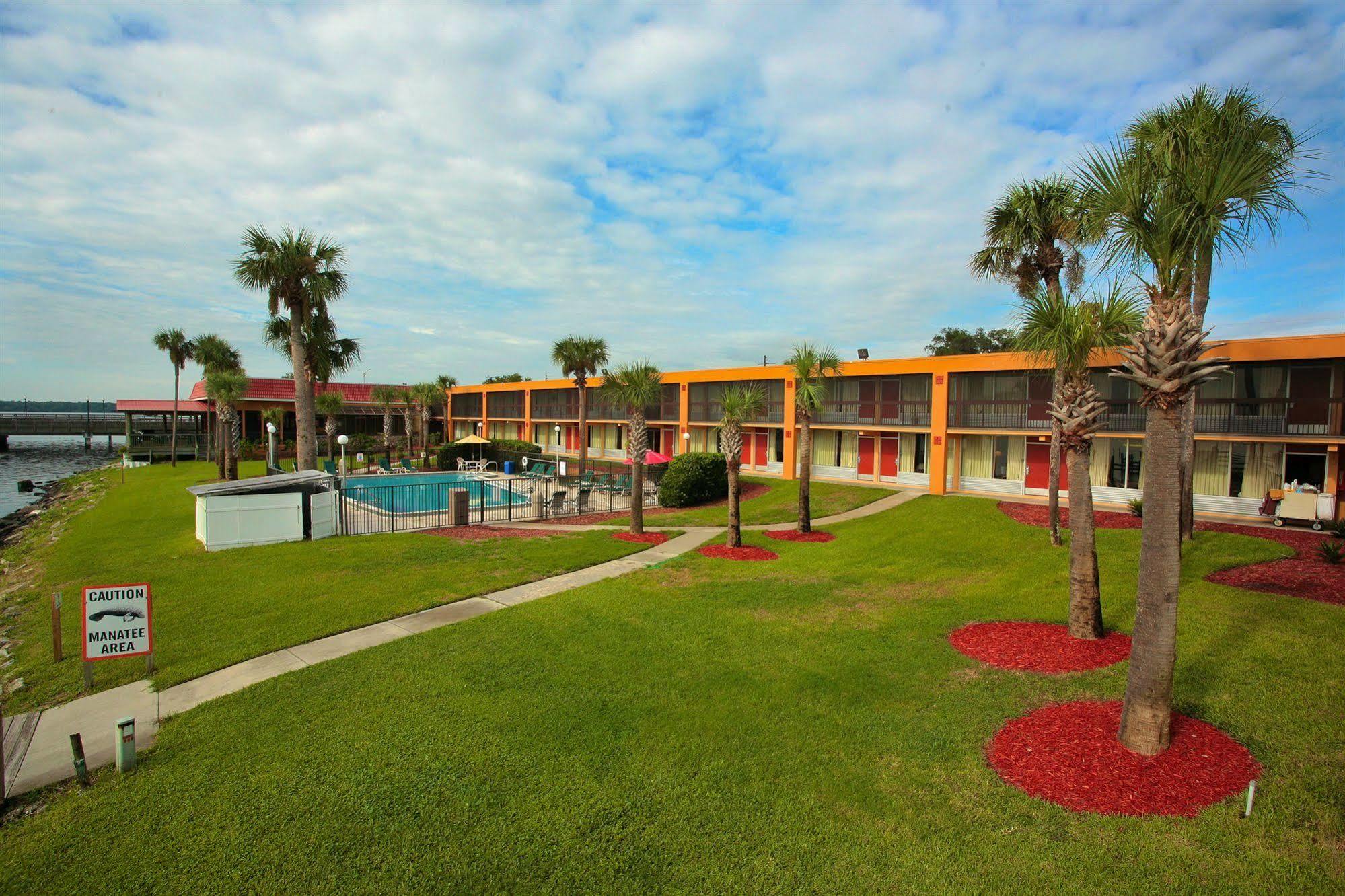 Quality Inn And Suites Palatka Riverfront Экстерьер фото