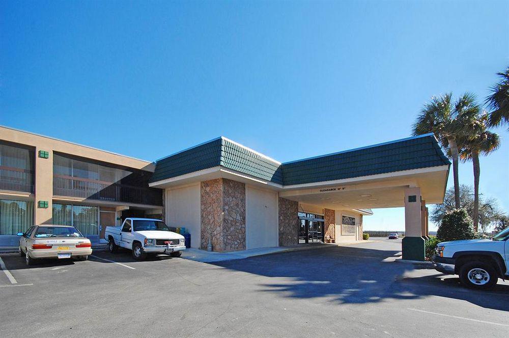 Quality Inn And Suites Palatka Riverfront Экстерьер фото